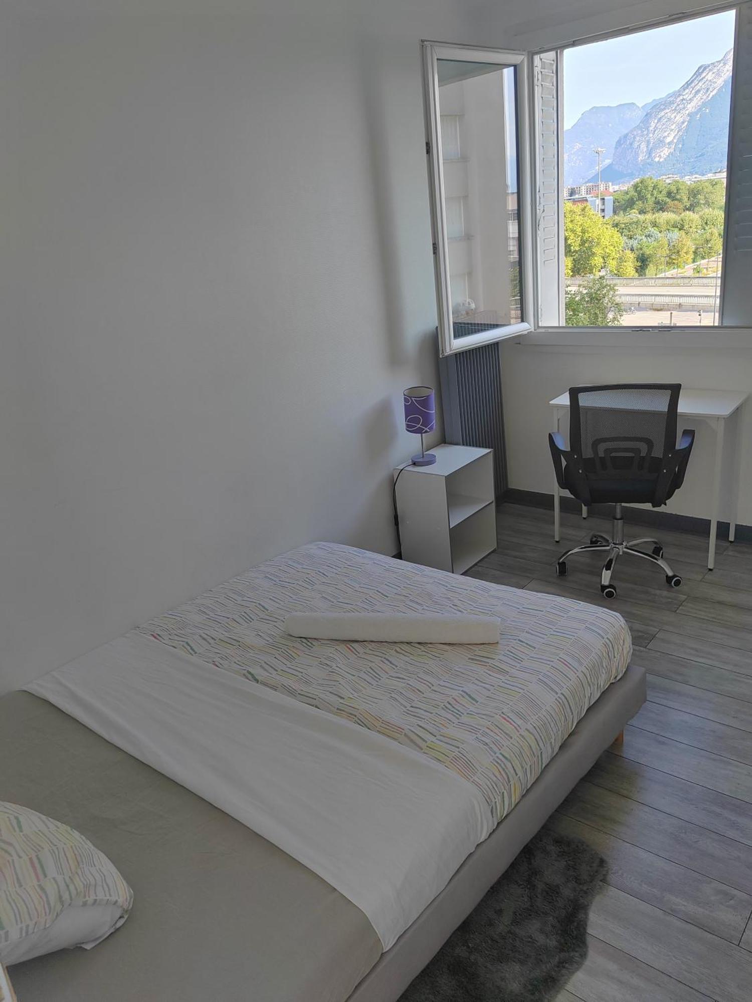 Une Chambre Dans Appartement Partage, Grenoble A 8 Min Du Centre-Ville Dış mekan fotoğraf